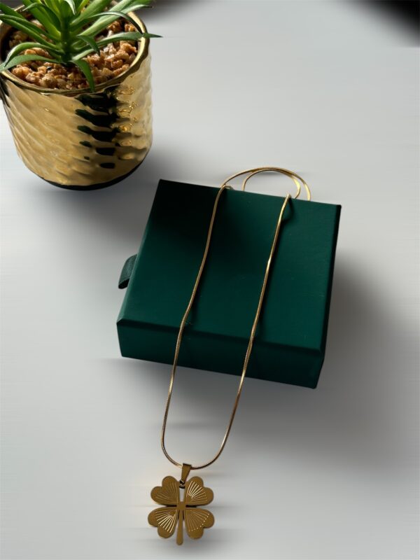 Collier Trifia – Image 2
